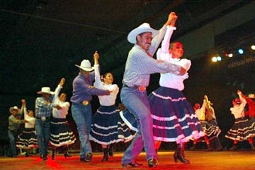 Guadalajarako Dantza Taldea. Mexiko.