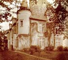 Castillo-Palacio de Iparralde sin identificar