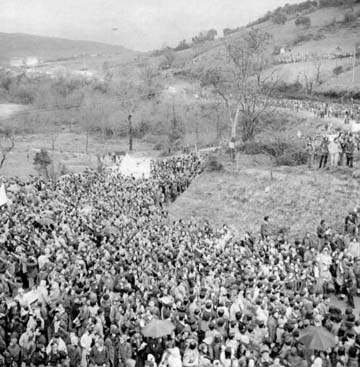 Concentración contra la central nuclear de Lemoiz