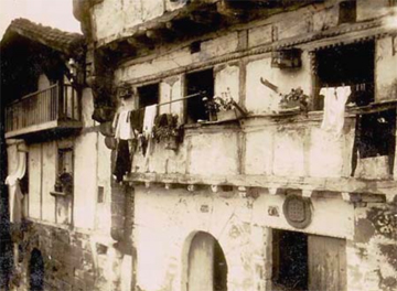 Casas típicas del casco antiguo de Orio