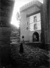 Torreón-capilla de la Virgen del Cabello en el palacio casa-solar de los Ayala