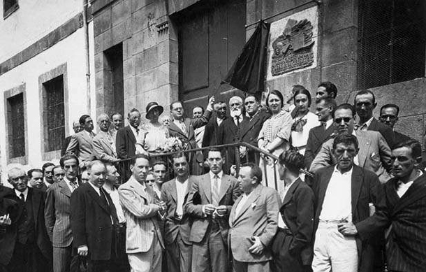 Descubrimiento de placa en Bermeo, 6 de agosto de 1933