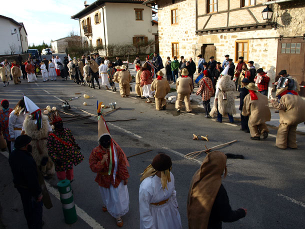 Carnaval de Ilarduia, Egino y Andoin