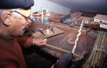 Preparando un bastón.